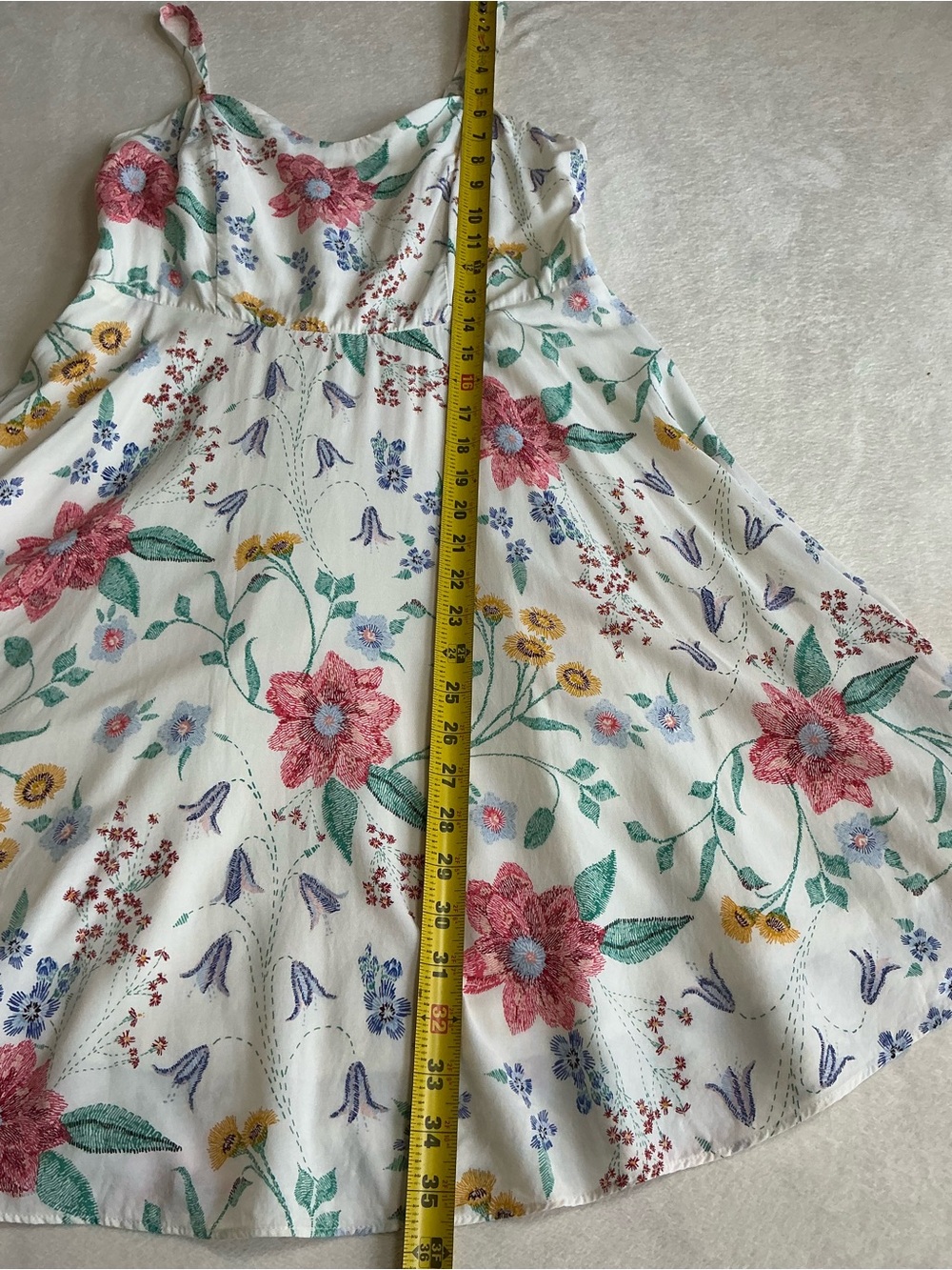 Old Navy Cream Floral Sundress Medium Fit & Flare Cami Style Boho Cottagecore - Picture 7 of 12